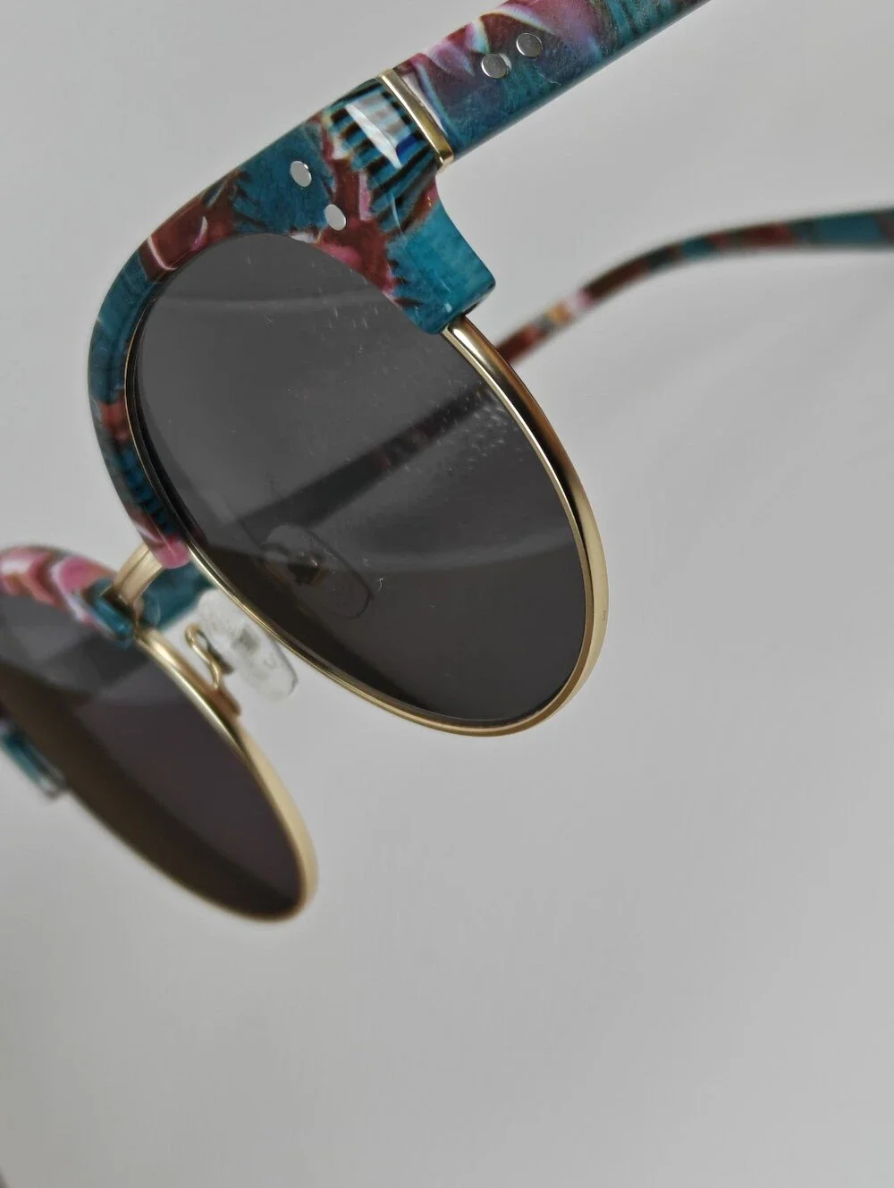 Samba. Round Retro Floral Blue Eyewear for Women.